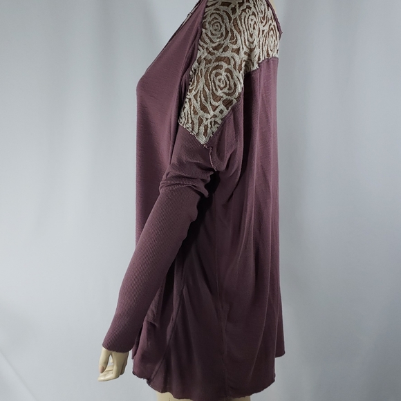 Free people rose top with off white rose lace - Picture 3 of 8